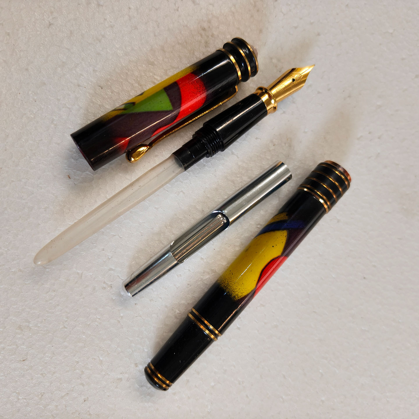 Chinese Dandong JINLONG  PRINC - Vintage Collectible Pens review and price